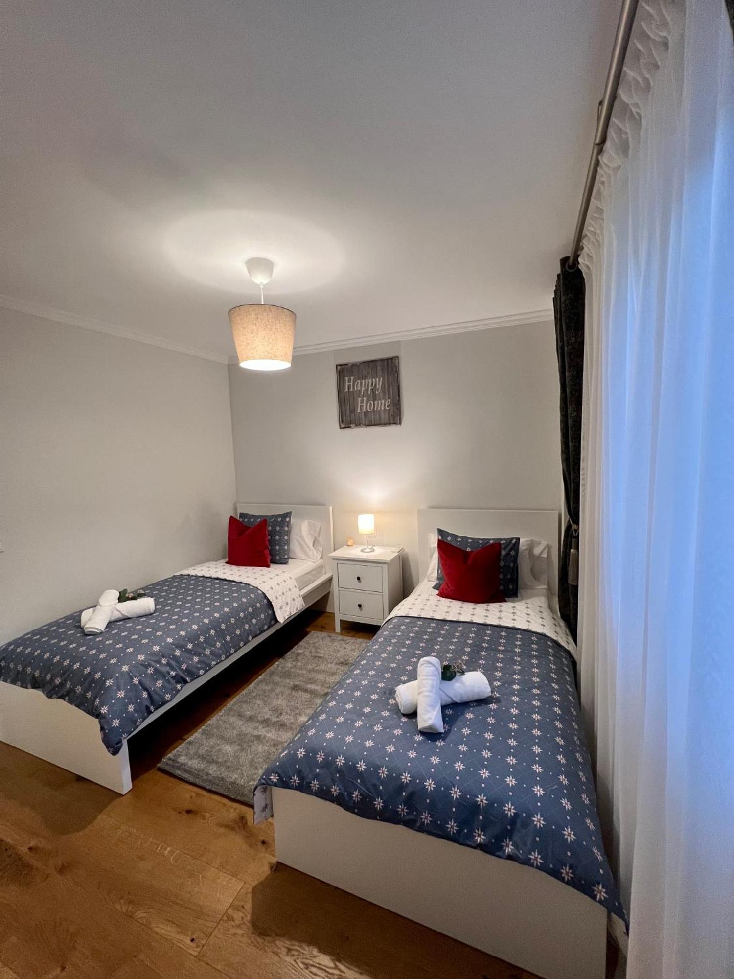 Apartamentos Prestige Suites Malaga III Εξωτερικό φωτογραφία