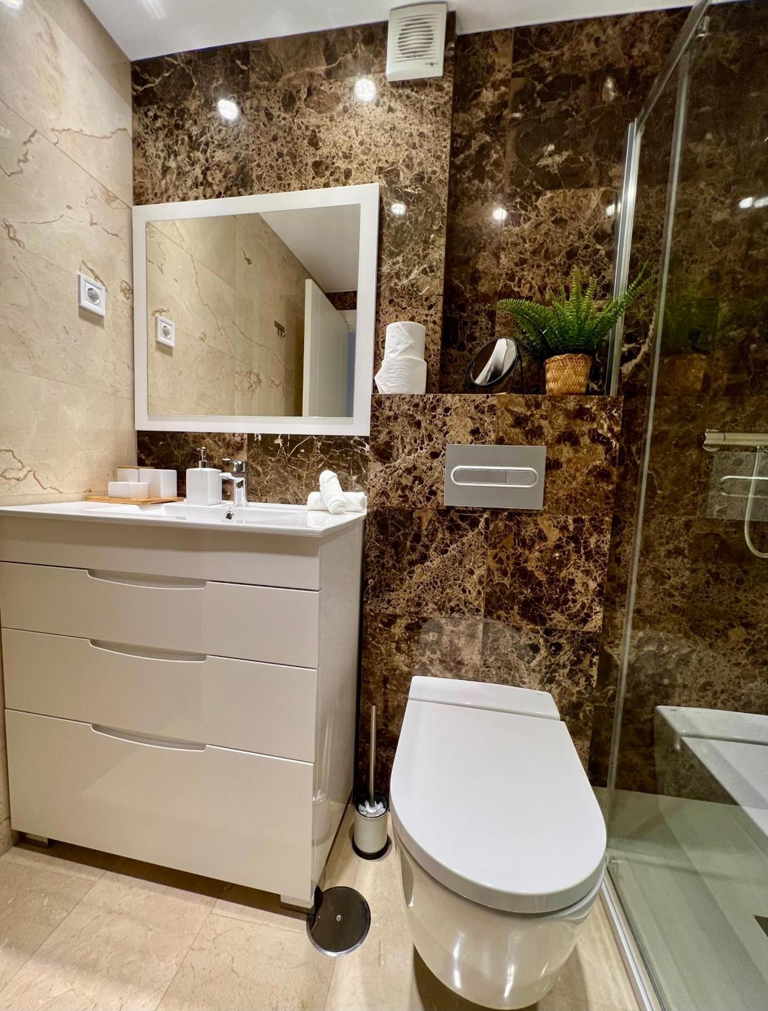 Apartamentos Prestige Suites Malaga III Εξωτερικό φωτογραφία